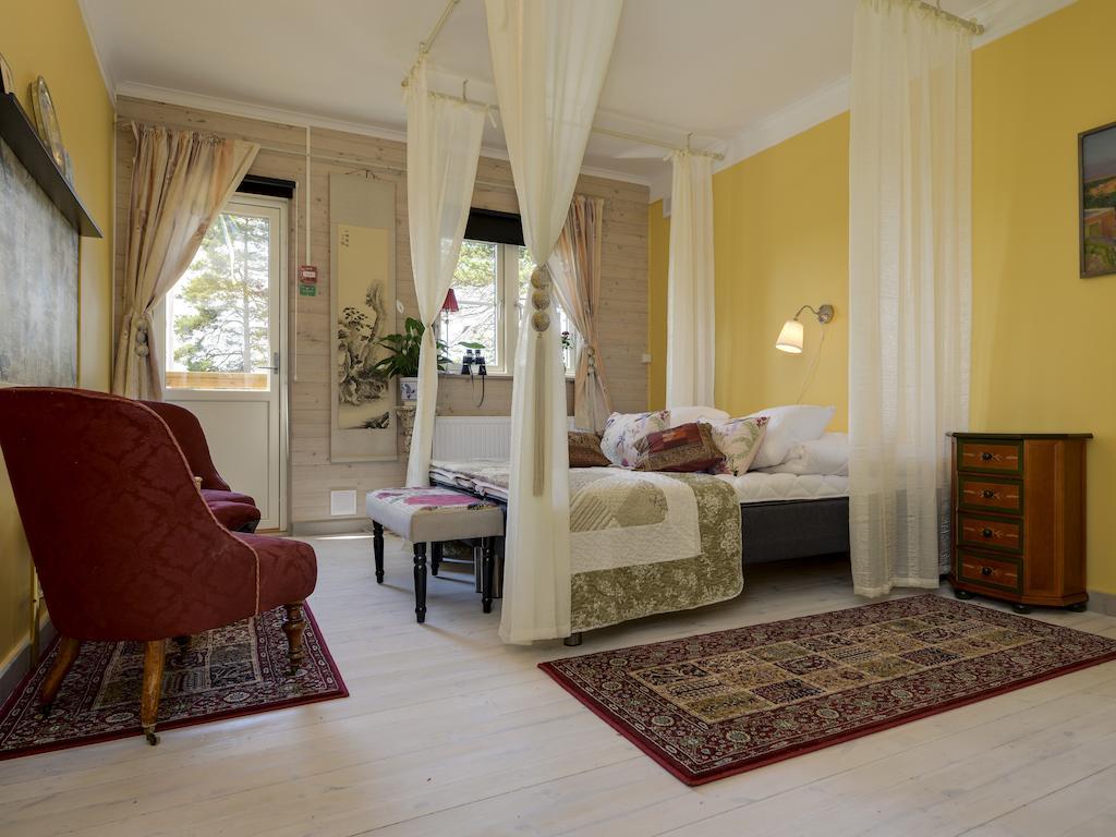 Bed & Breakfast Kolmardsgarden *